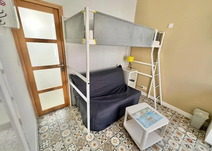 3 Personnes à 100m De La * Berck