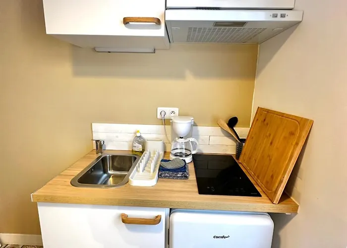 3 Personnes à 100m De La * Berck